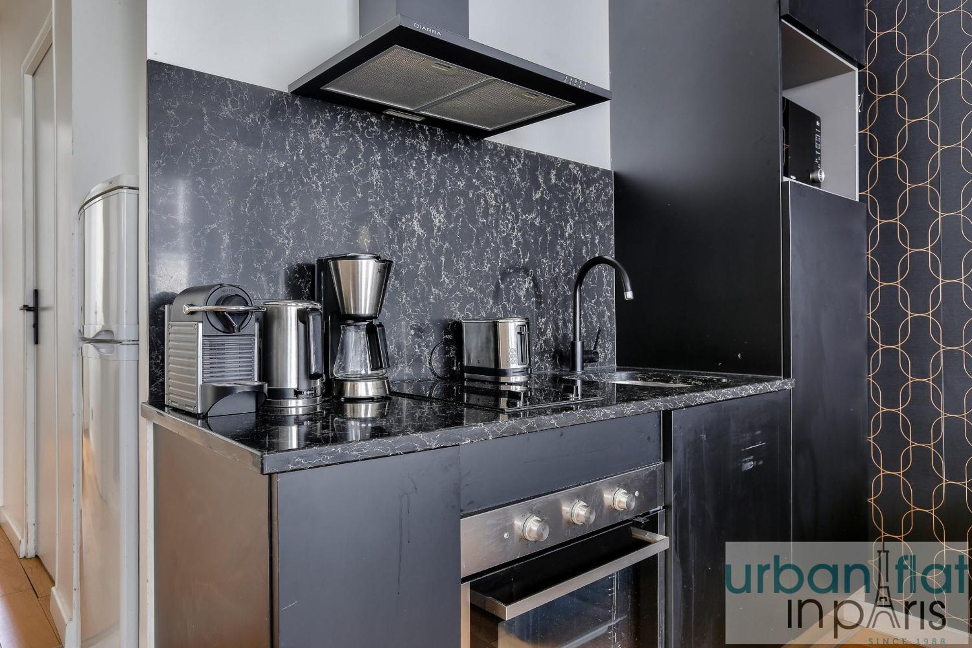 Appartement Urban Flat 96 - 1 Bedroom Aboukir Parijs