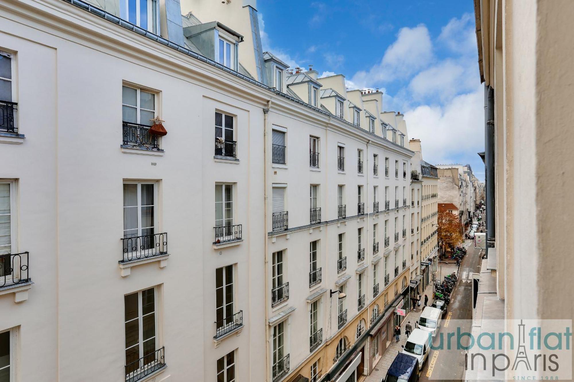 Urban Flat 96 - 1 Bedroom Aboukir *