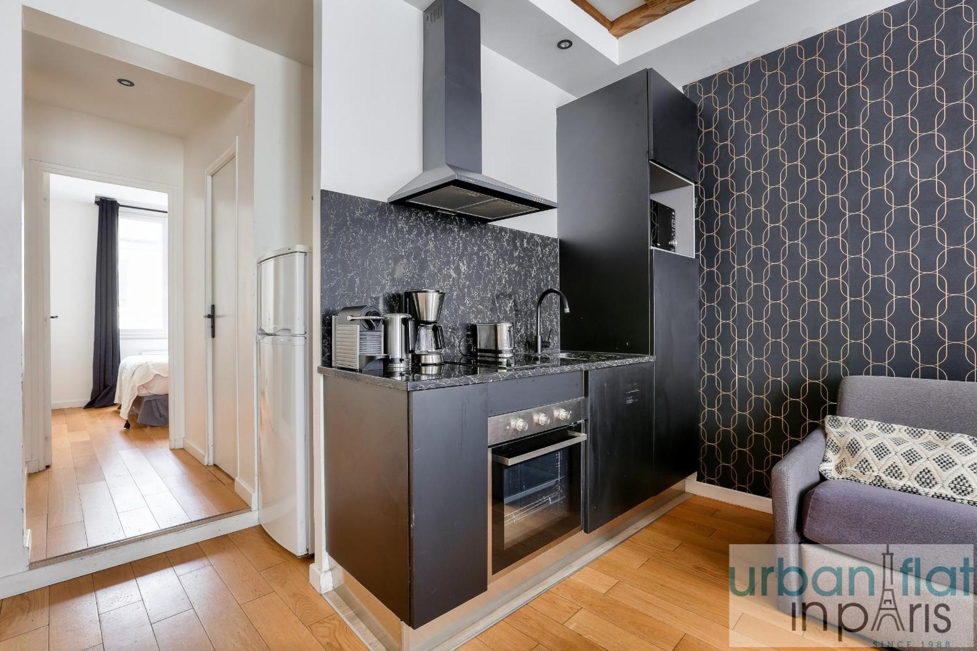 Urban Flat 96 - 1 Bedroom Aboukir * Paris